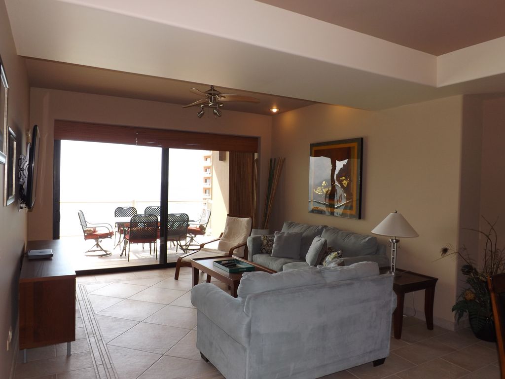 Large living room overlooking the balcony